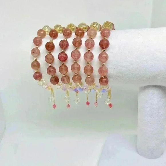 Lily Crystal Crystal Bracelet - Picture 3 of 8